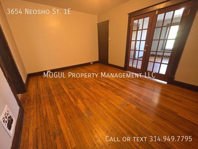 Photo - 3654 Neosho St