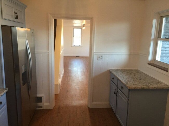Photo - Beautiful South Side Renovation -- Conveni...