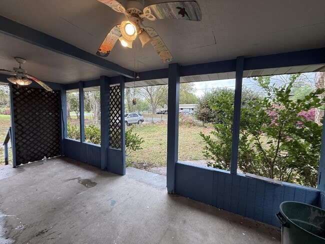 Photo - 54588 Marlee Rd