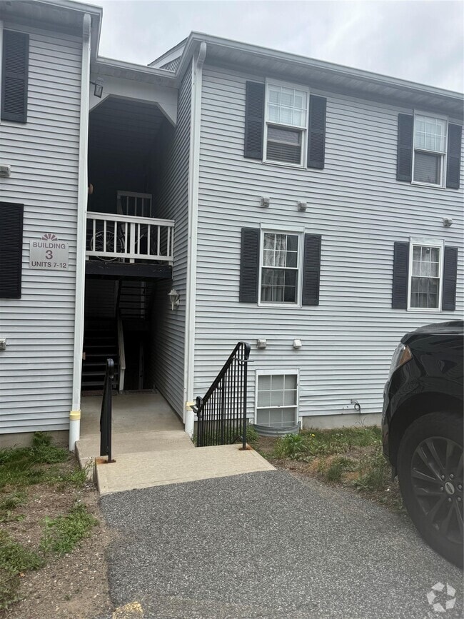 Building Photo - 3 Lexington Hills Rd Unit 11 Rental