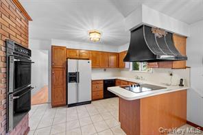 Photo - 16 Fernglade Ct