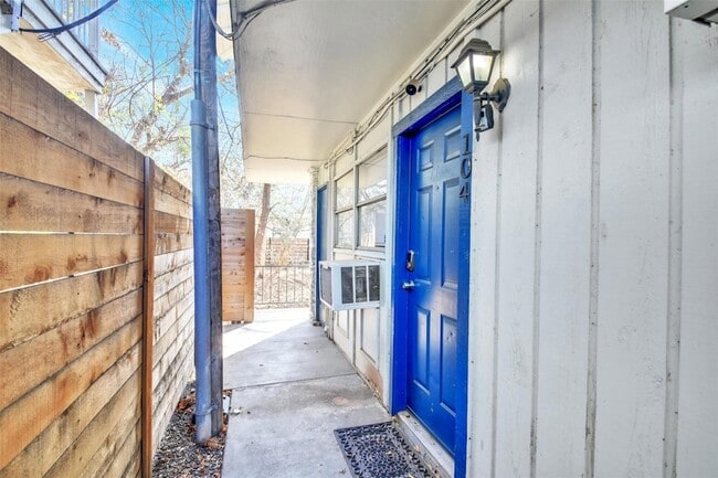 Photo - 4501 Speedway Unit 104