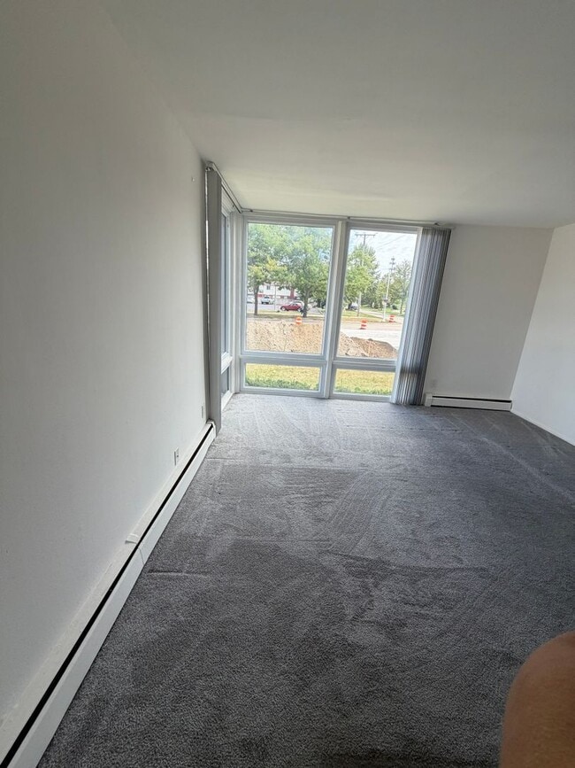 24801 Jefferson Ave Unit 17