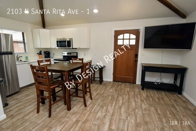 Photo - 2103 N Santa Rita Ave Unidad #1