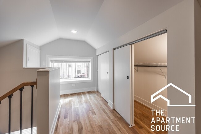 Photo - 858 N Paulina St Unit ch3