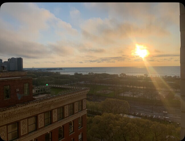 Photo - 910 S Michigan Ave Unit 1306