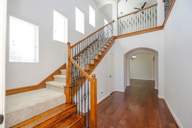 Photo - 7603 Bridge Water Cir