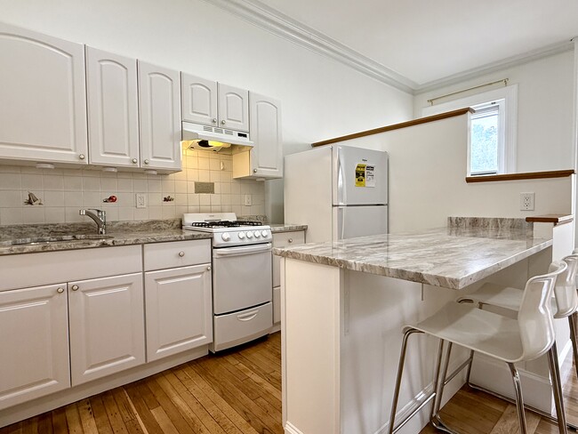 Photo - 558 Columbus Ave Unit 2F