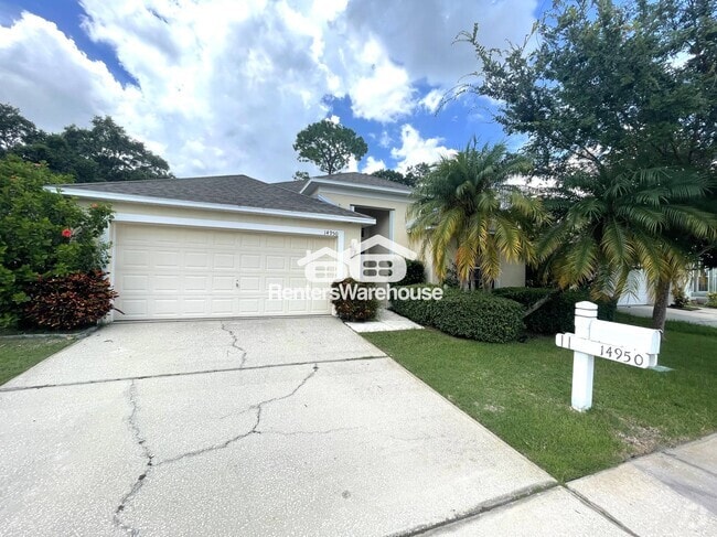 Building Photo - 14950 Hidden Oaks Cir Rental