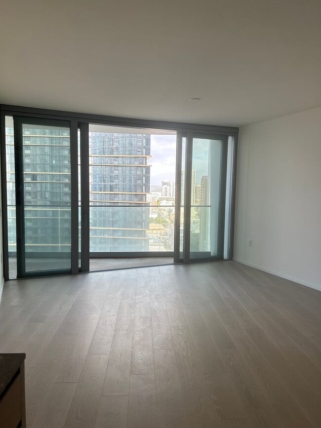Photo - Luxury Unfurnished Studio with 1 Parking