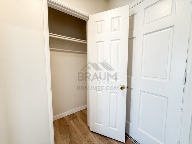 Photo - 11839 Burbank Blvd Unit 7