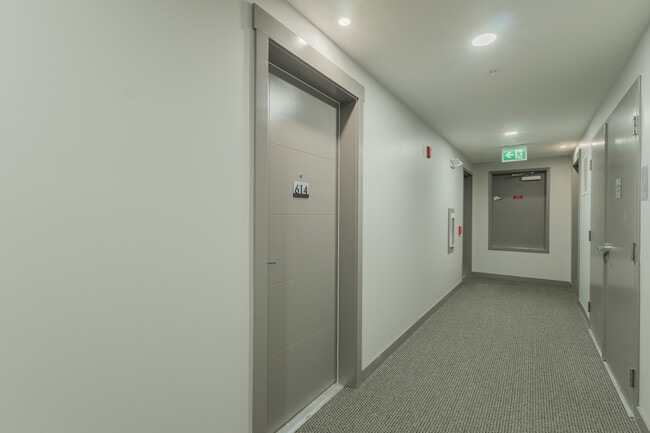 Photo - 33886 Pine St