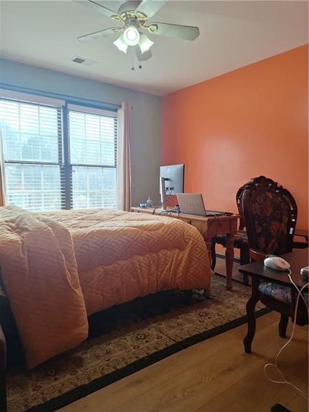 Photo - 100 Sunvalley Dr