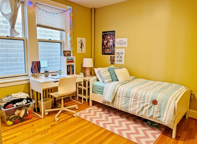 Photo - 328 Saint Paul St