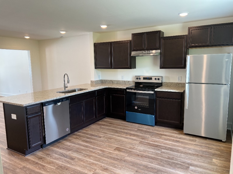 Photo - 64 Mason Ct Townhome