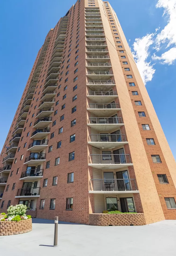 Photo - 78 10th St E Condo Unit 1203