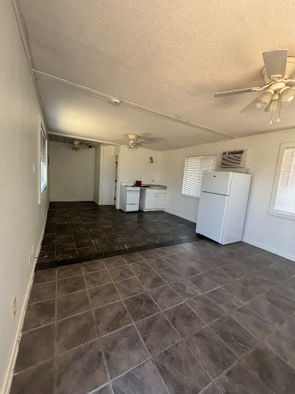 Photo - 1610 Rose Ave Casa