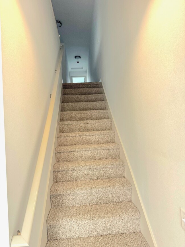 Photo - 265 4th St NE