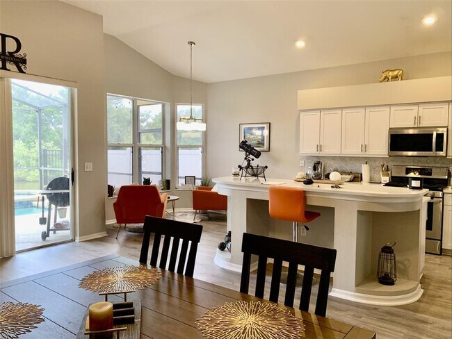 Photo - 2015 Wrangler Dr Casa