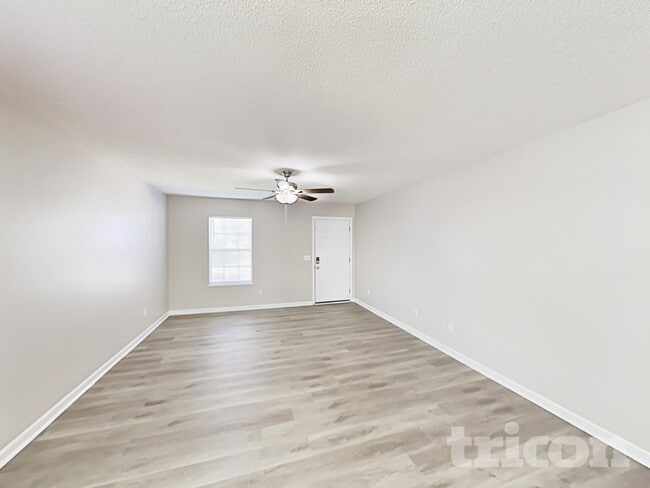 Photo - 1952 Lake Carolina Dr