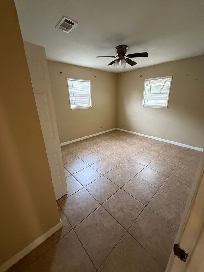 Photo - Cozy 3 Bedroom, 1 Bathroom Home!