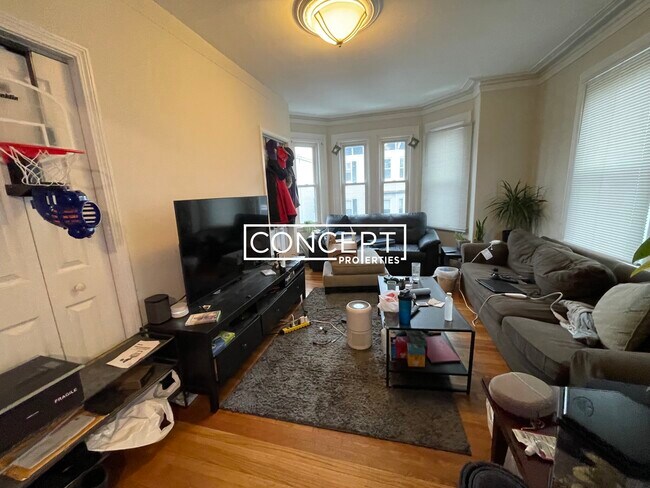 Photo - 839 Parker St Unit 3