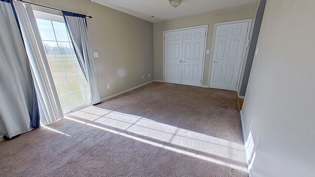 Photo - Spacious Townhouse