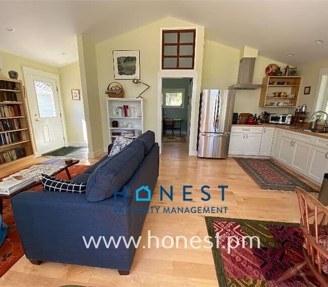 Photo - 43 Harding Rd