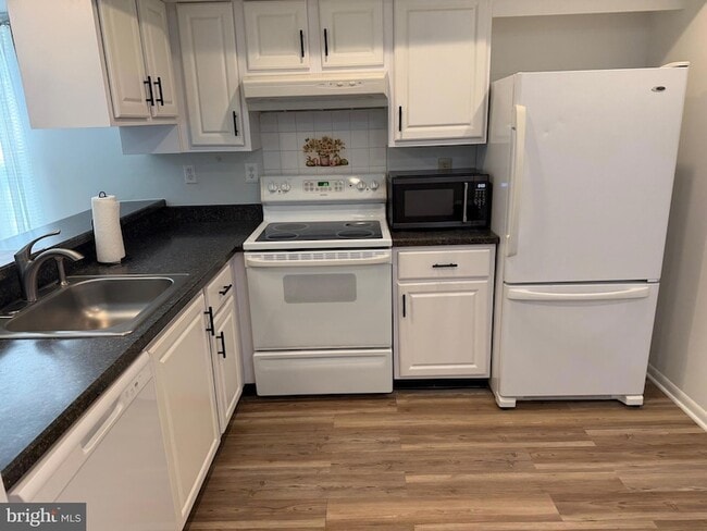 Photo - 106 Pinewood Dr