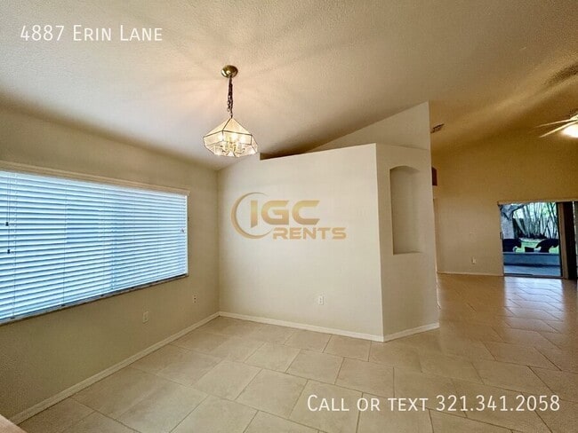 Photo - 4887 Erin Ln
