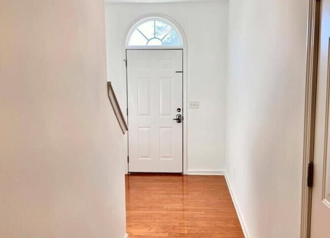 Photo - 6243 Shoreview Cir