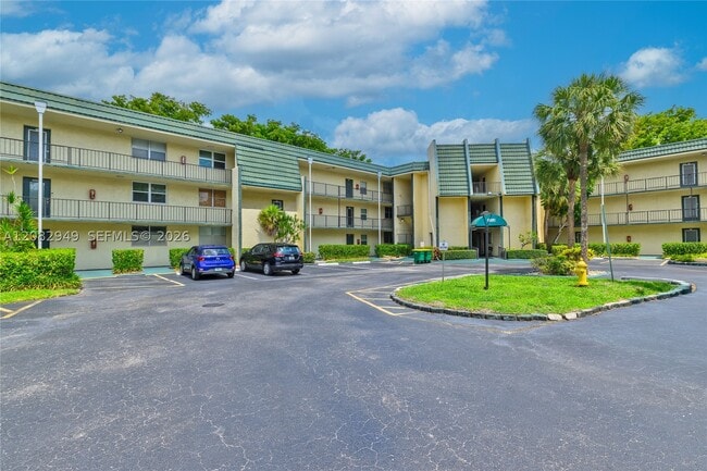 9091 Lime Bay Blvd Unit 211