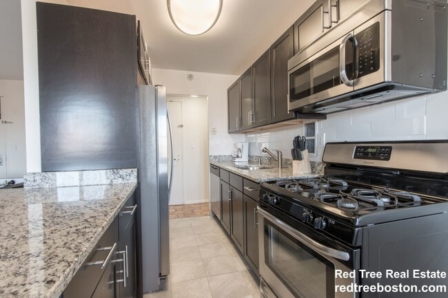 Photo - 175 Freeman St Unit 920