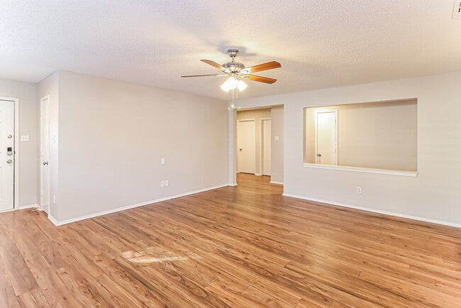 Photo - 3457 Bandera Ranch Rd