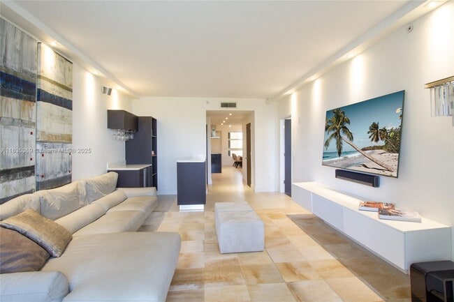 Photo - 701 Crandon Blvd Unit 402