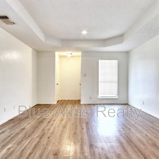 Photo - 1817 San Rafael St