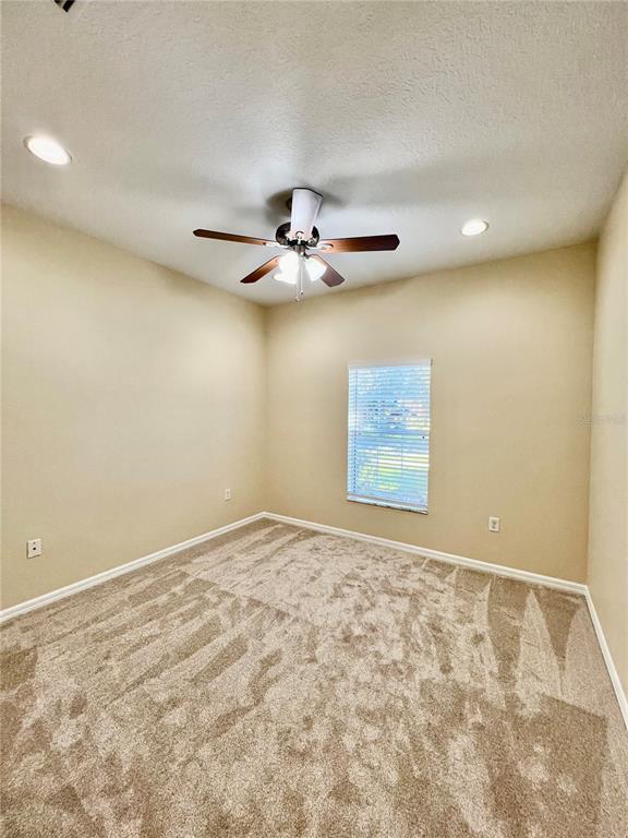 Photo - 9606 Oak Glade Ave