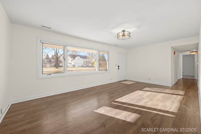 703 Wakeman Ave
