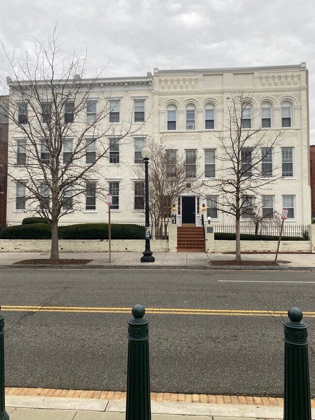 Photo - 11 2nd St NE Unit 106