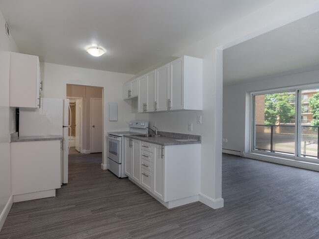 Building Photo - Patricia Apartments