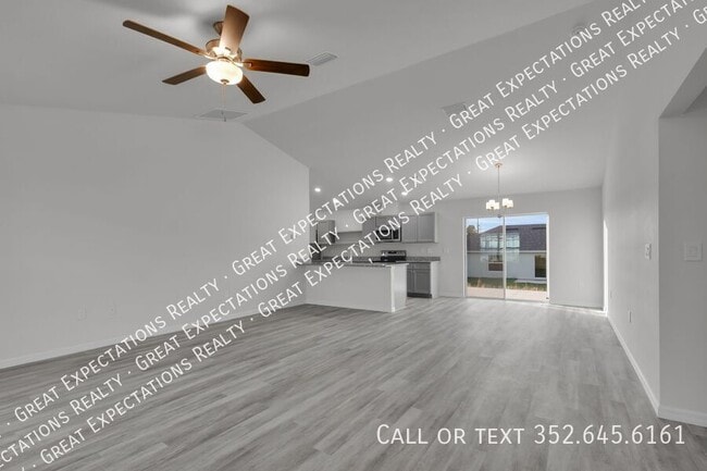 Photo - 678 Walkertown Dr