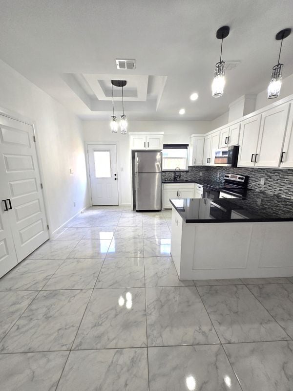 Photo - 1006 N Woodson Ave