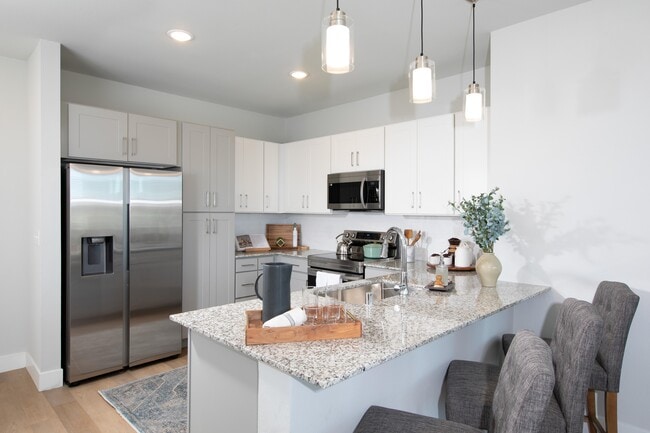 Building Photo - Mera Rhodes Ranch 55+ Active Adult