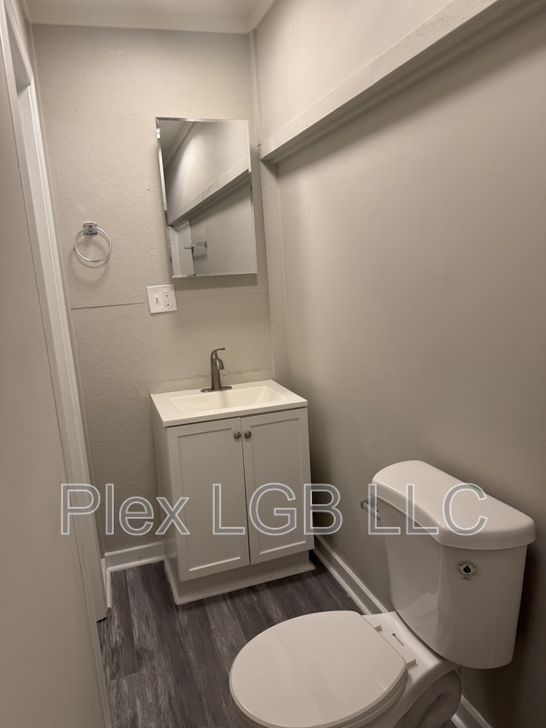 Photo - 322 Daniel St