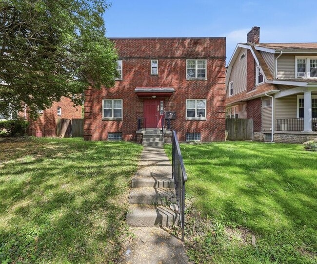 Building Photo - 1048 Berkeley Rd