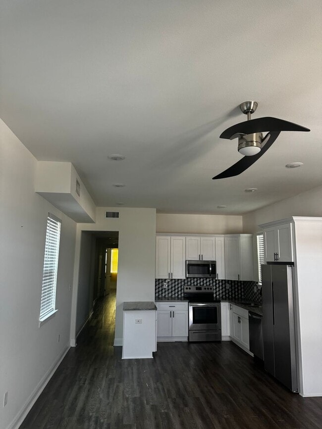 Photo - Step into this stunningly crafted duplex i... Unit 1328