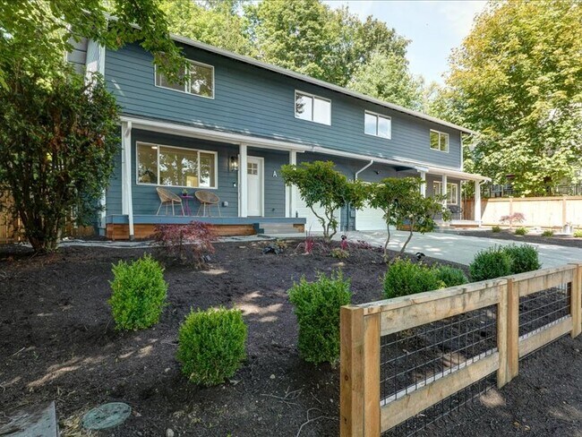 Photo - 1004 McDonald Ave Casa Adosada