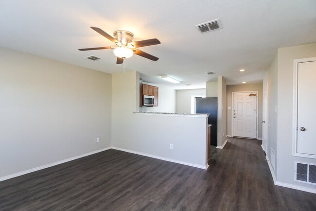 Photo - 1329 Castle Ridge Rd