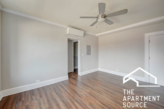 Photo - 817 W Lakeside Pl Unit 206