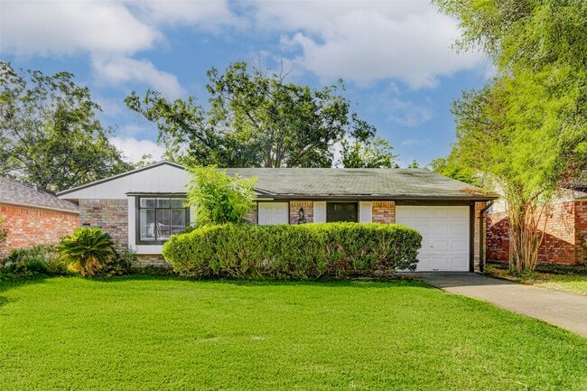 Photo - 3715 Heatherbloom Dr
